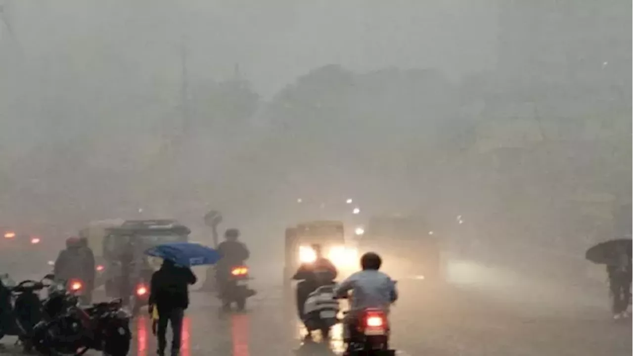 Ranchi Rain: रांची में झमाझम बारिश से हुई दिन की शुरुआत, बढ़ी कनकनी; इन इलाकों में भी दिखेगा असर