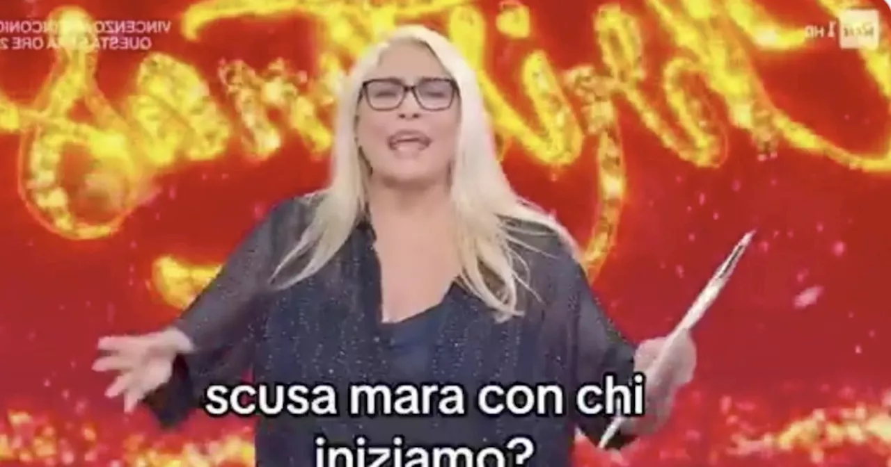 Domenica In, Mara Venier insultata sui social in diretta: &#034;Da vomito, questa roba&#034;