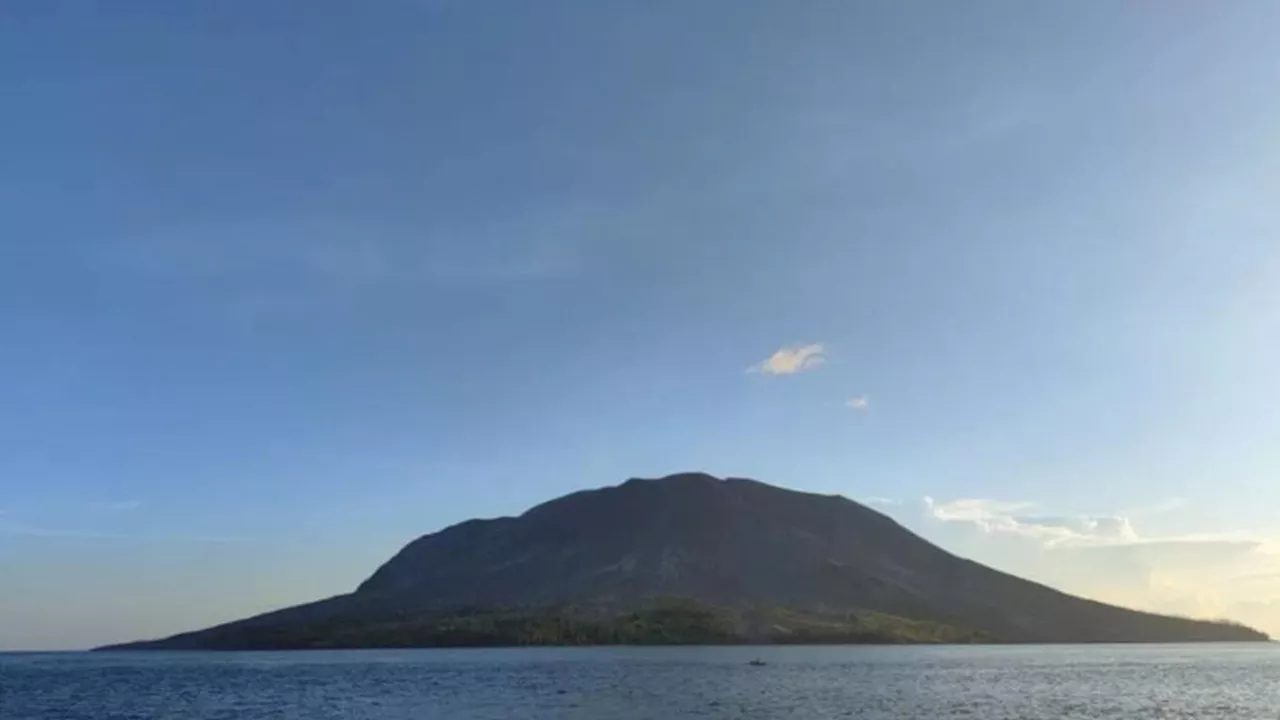 Kondisi Terkini Gunung Ruang, Terjadi 22 Kali Gempa Vulkanik