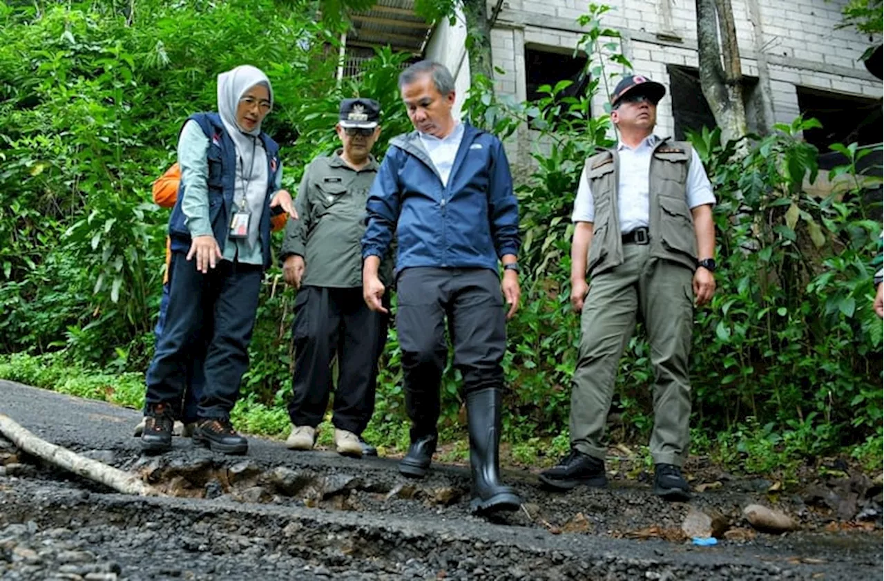 Pemprov Jabar Kebut Perbaikan Jalan dan Jembatan di Daerah Bencana Sukabumi dan Cianjur