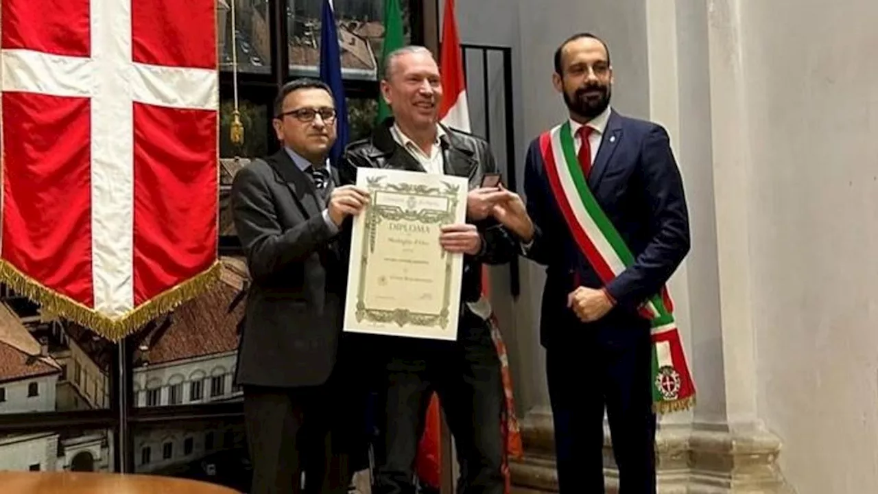 Mauro Repetto premiato a Pavia: 'Max Pezzali persona eccezionale e mio miglior amico'