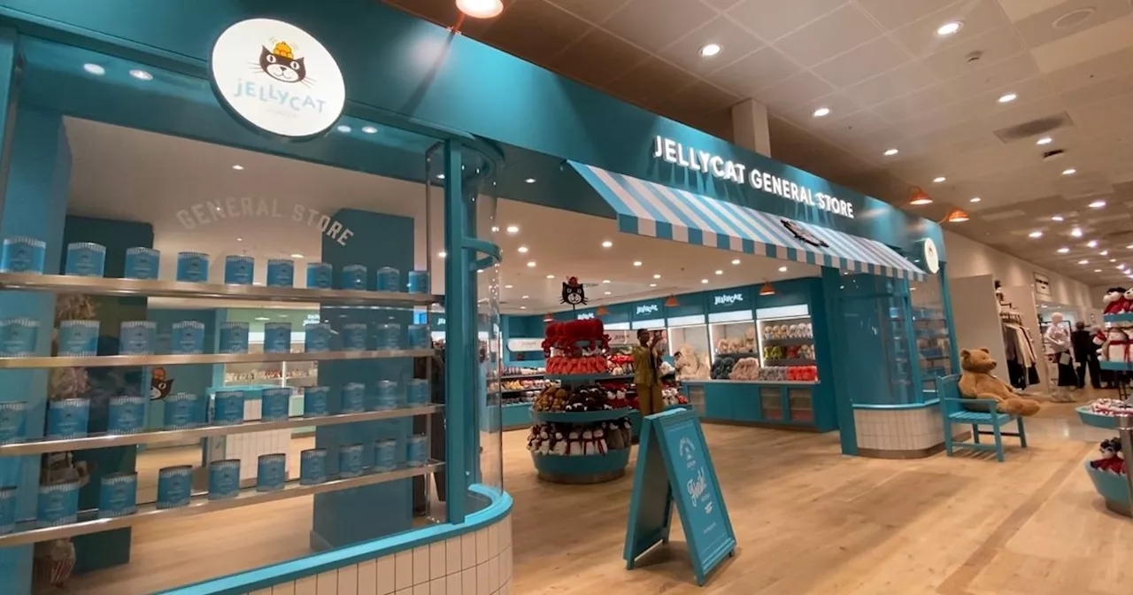 Inside Manchetser’s new Jellycat store - home to the viral toilet roll