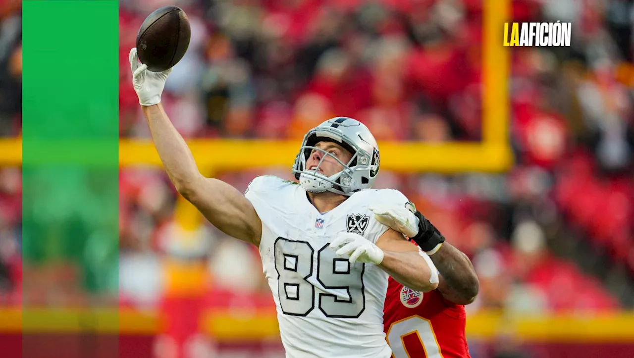 Brock Bowers, de Raiders rompe récord de recepciones para un novato