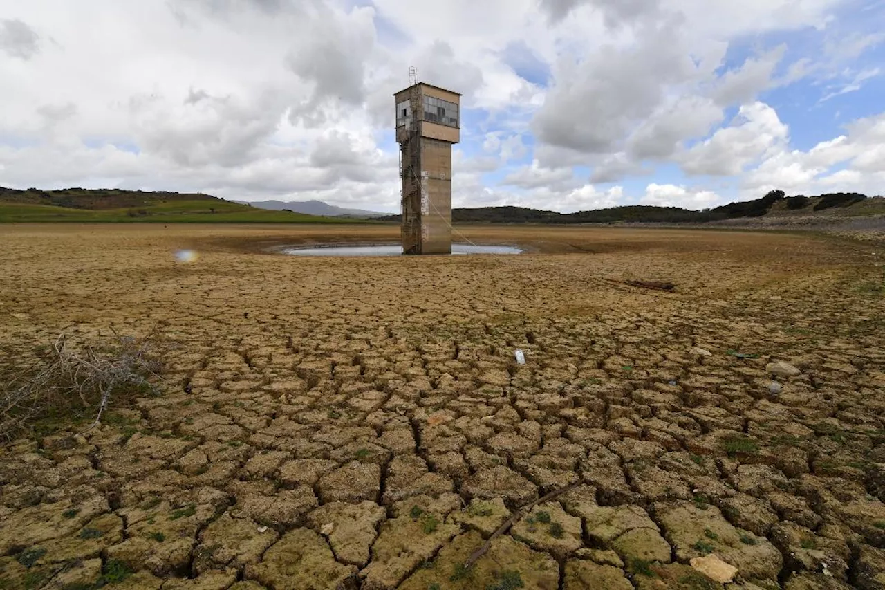 Climate change, unsustainable land practices intensify droughts