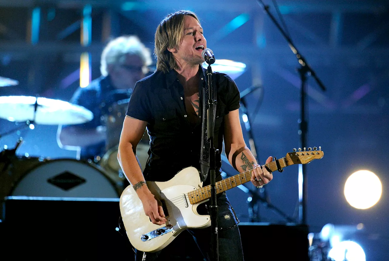 Keith Urban announces major ‘High and Alive' 2025 world tour with stop in Chicago