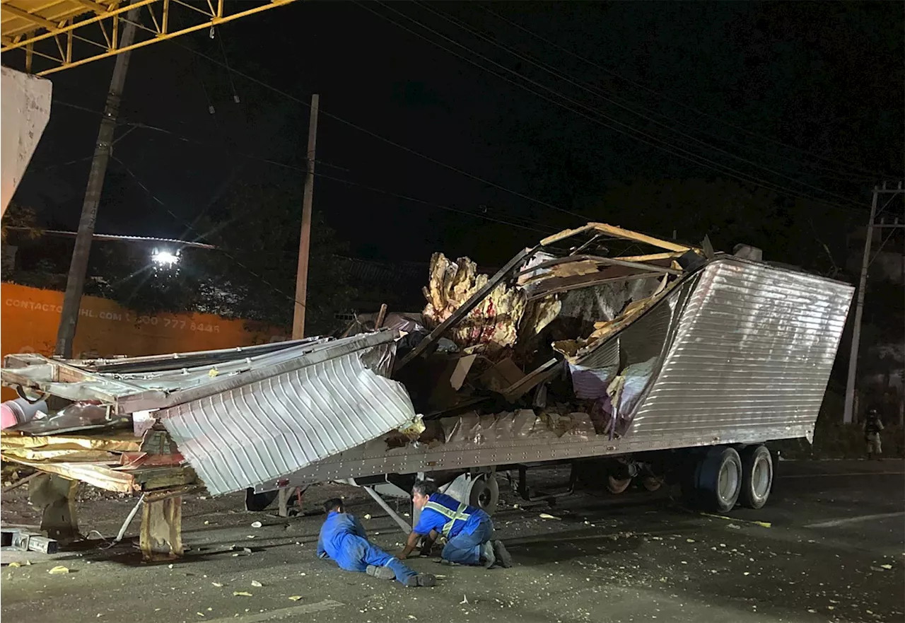 6 Guatemalans arrested and charged with human smuggling in 2021 Mexico bus crash that killed dozens