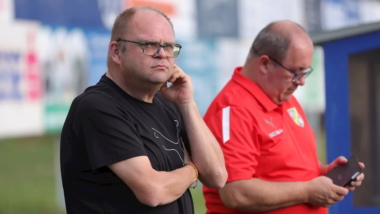 Kein Fortschritt beim Umbau der Sportanlage: Stripfing macht die Mauer