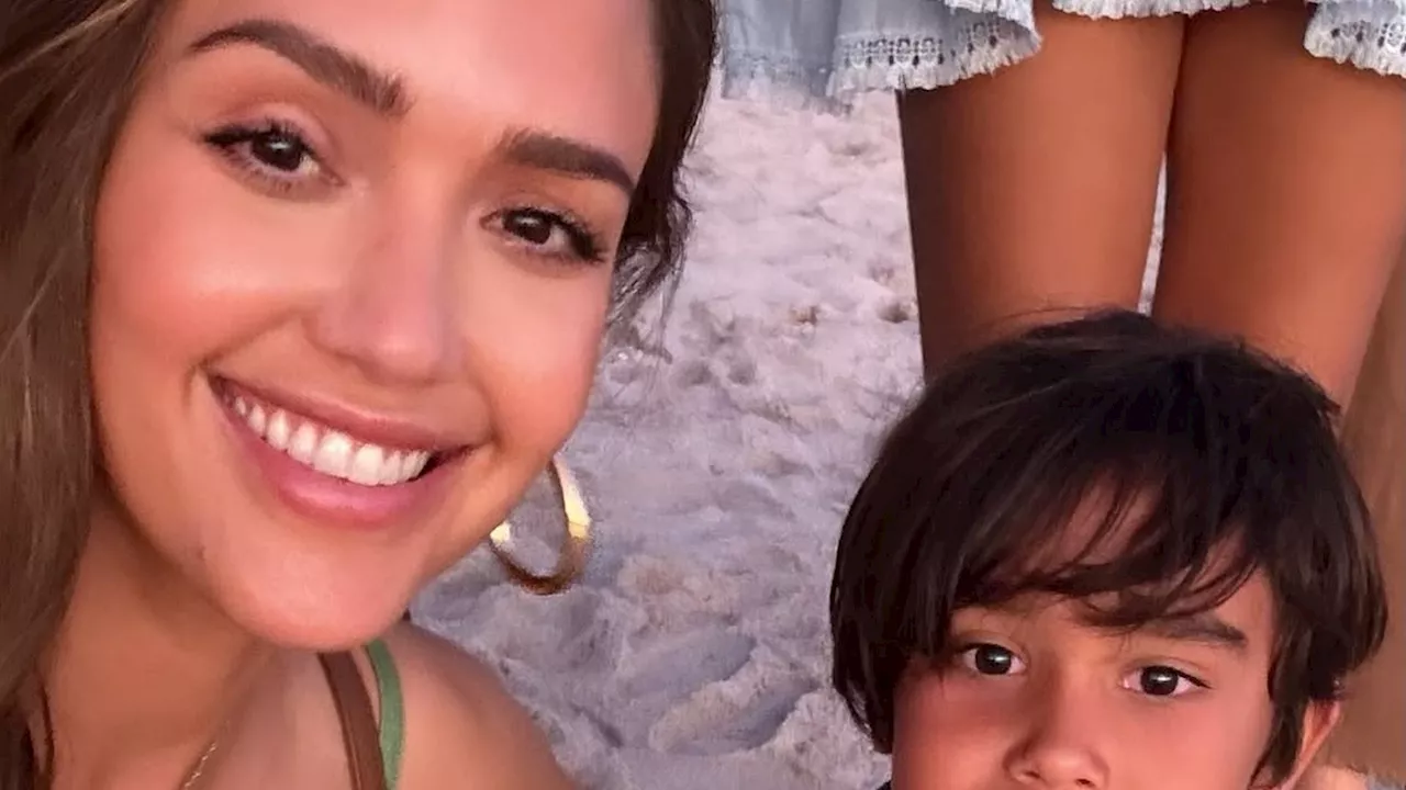 Jessica Alba teilt niedliche Familienurlaubsfotos aus Mexiko