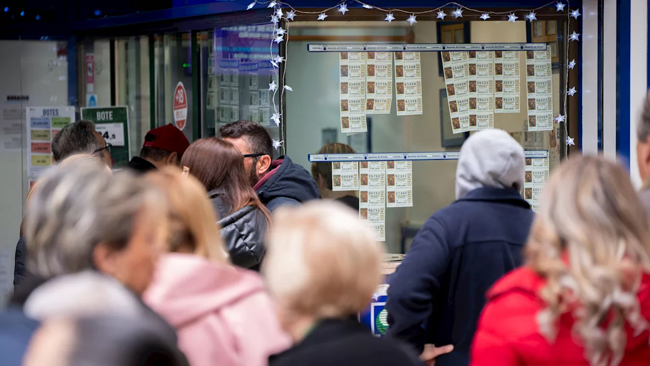 La Lotería de Navidad, el 'único premio del mundo' en el que 'la mayor ilusión' es que te toque y poder compartirlo