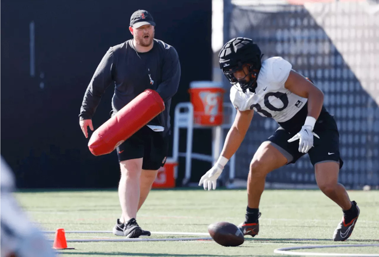 Aztecs defensive coordinator Eric Schmidt hired as head coach at North Dakota