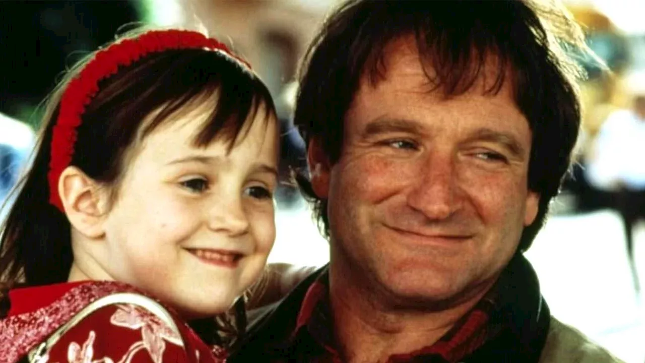 Robin Williams cambio el rodaje de 'Papá por siempre' para que Sally Field pudiera abandonar por la muerte de su padre: 'Era muy sensible'