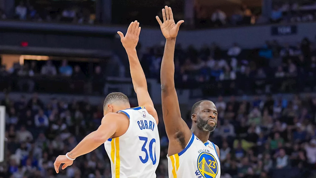 Steph Curry Reacts to Viral Draymond Green Moment in Warriors vs Timberwolves