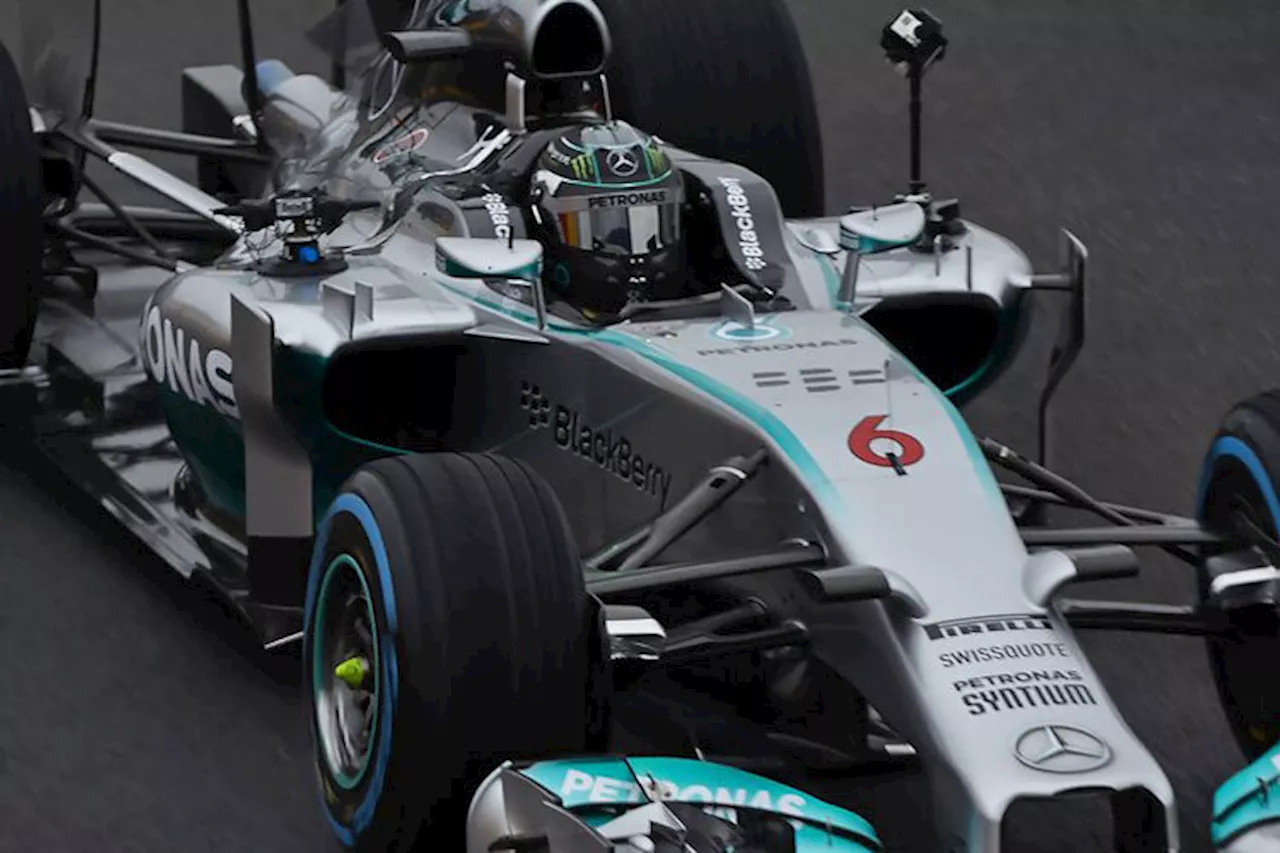 Mercedes: Der W05 im 360-Grad-Film