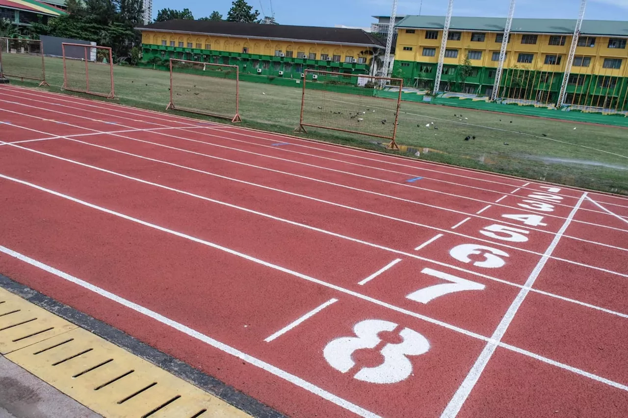 Pag-ayo sa rubberized oval sa CCSC hapit na mahuman