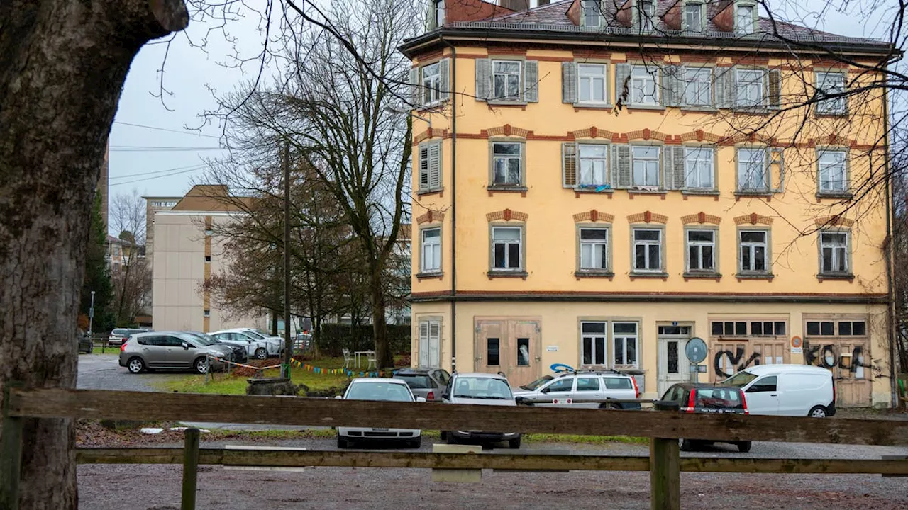 Das Haus am Pfauengässlein 2 erhält erneut Aufschub: Wohnbaugenossenschaft St.Gallen rettet Liegenschaft vor Abbruch