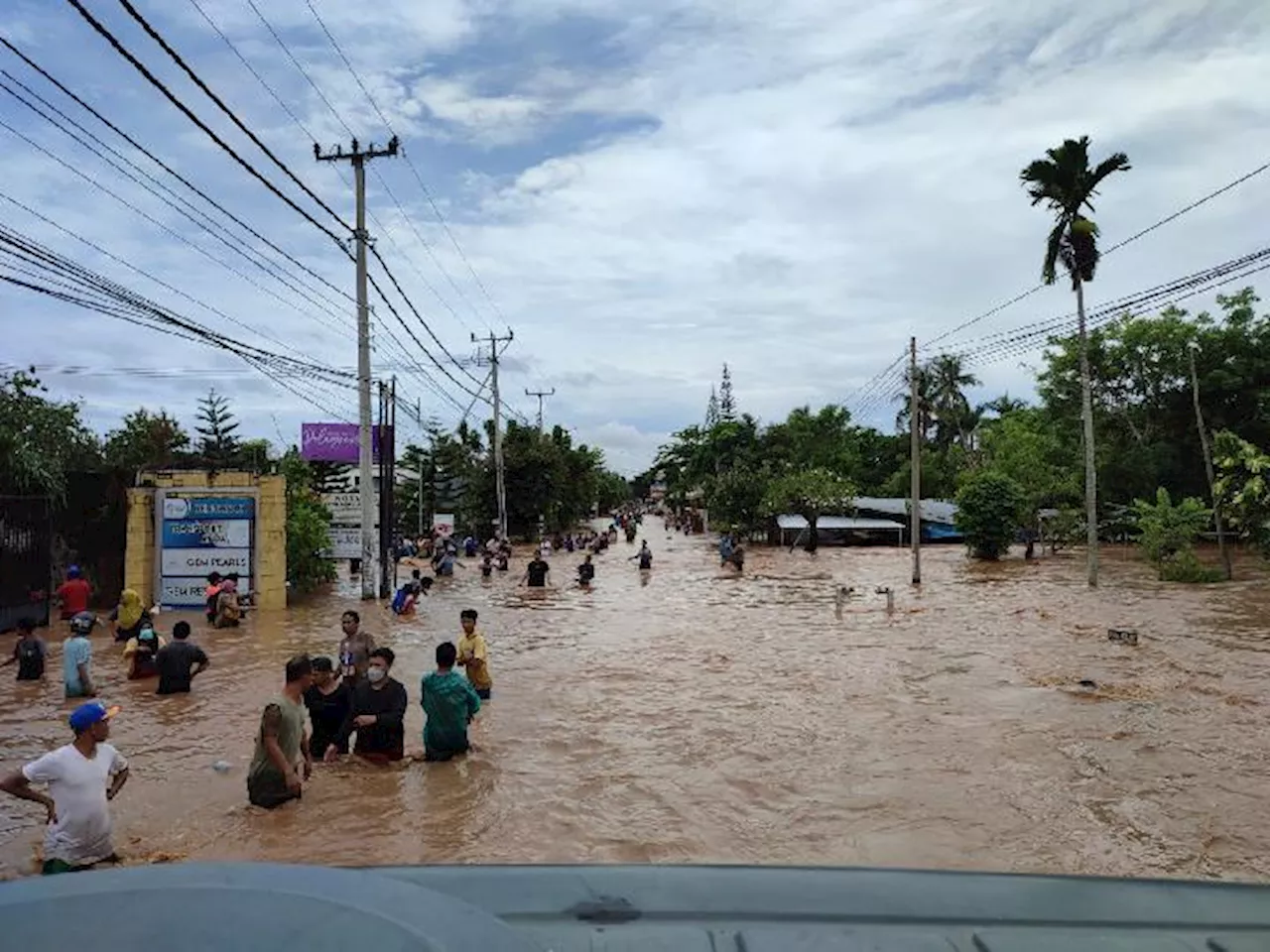 BMKG: Waspada Cuaca Ekstrem dan Bencana Hidrometeorologi di Wilayah NTB dan NTT