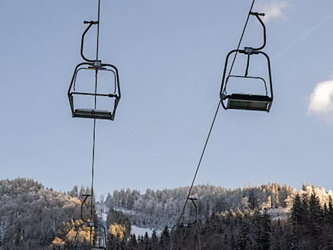 Verlassene Skigebiete - Wenig Schnee und Wirtschaftlichkeit