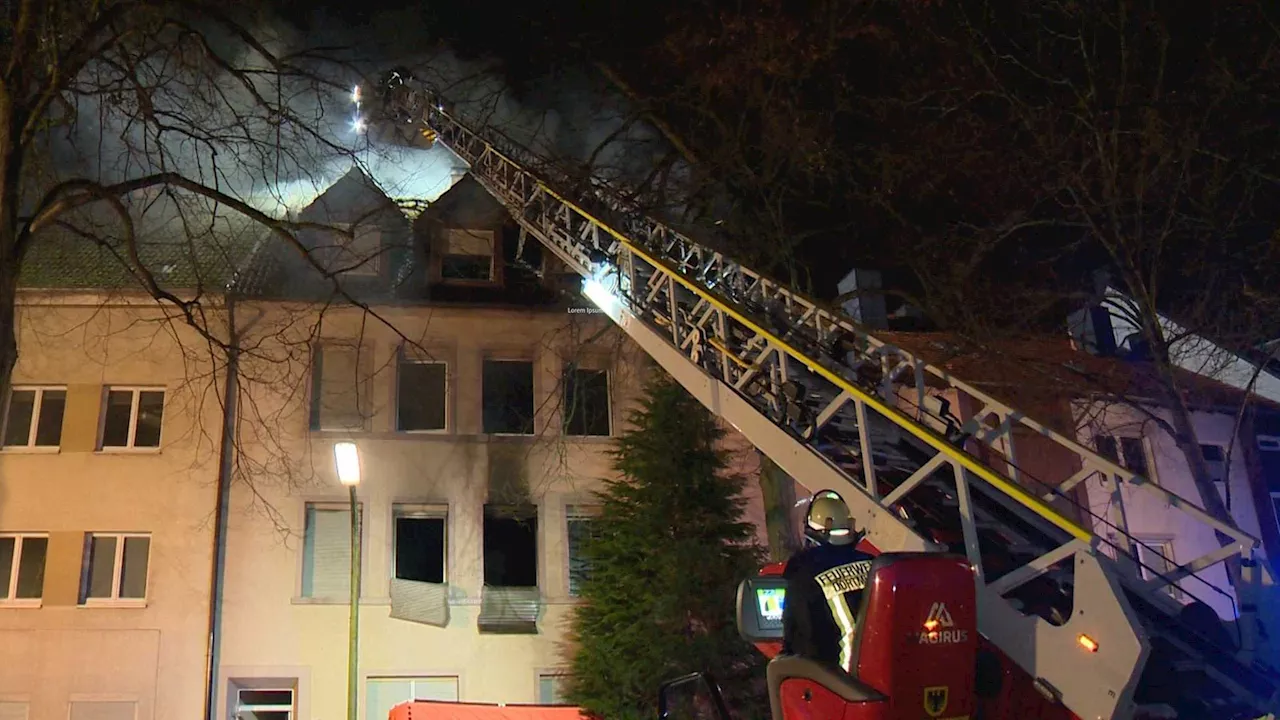 Brand in Dortmund: Bewohner springt aus Fenster