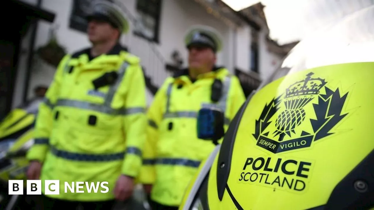 Boy, 15, arrested over sexual offences and threats in Bearsden