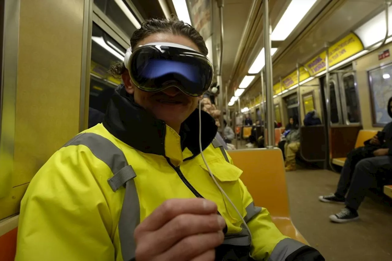 Casey Neistat teste le Vision Pro d'Apple dans les rues de New York