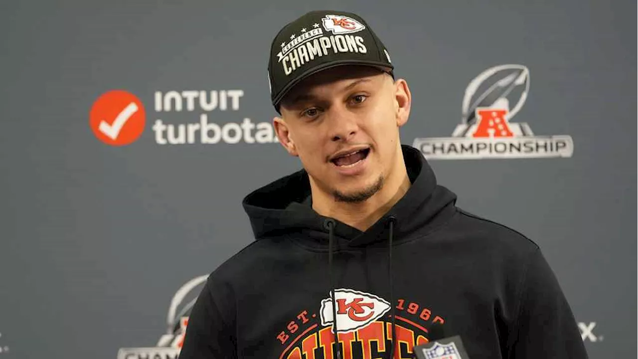 ¡Vaya motivación! Mahomes promete regresar a sus compañeros a Las Vegas si ganan el SB