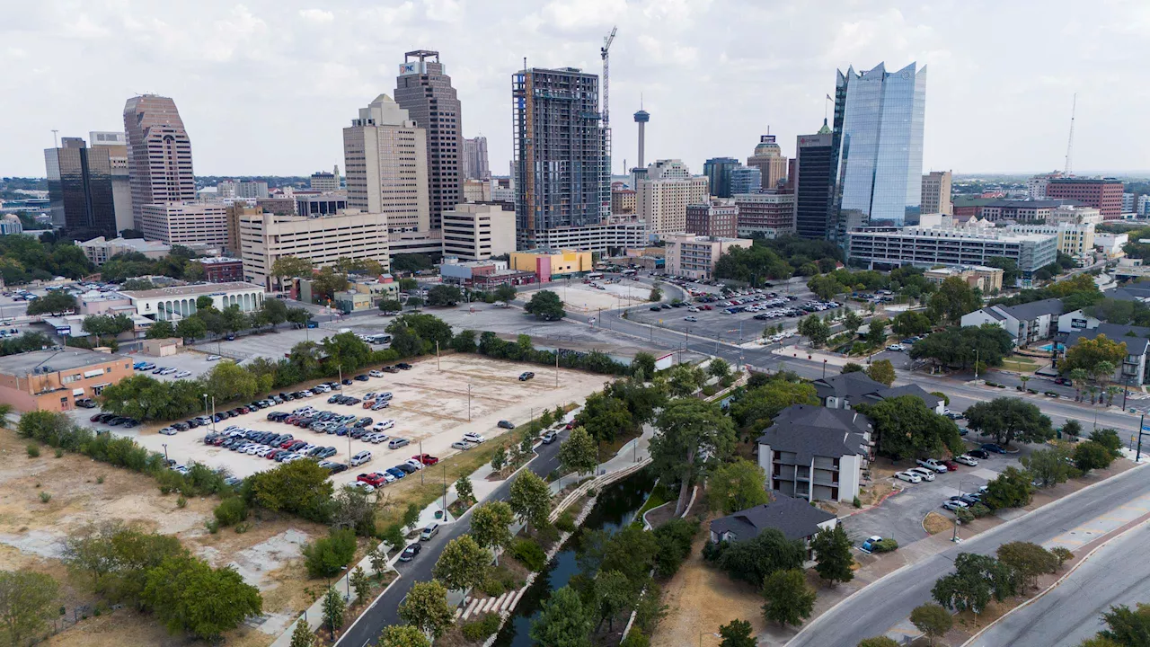 Texas poised for slower job growth this year, Dallas Fed projects