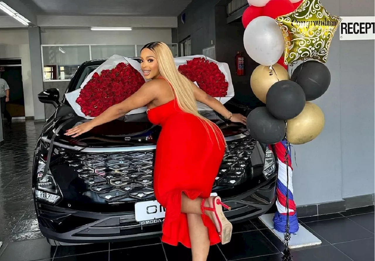 Cindy Makhathini shows off her new car [photos]