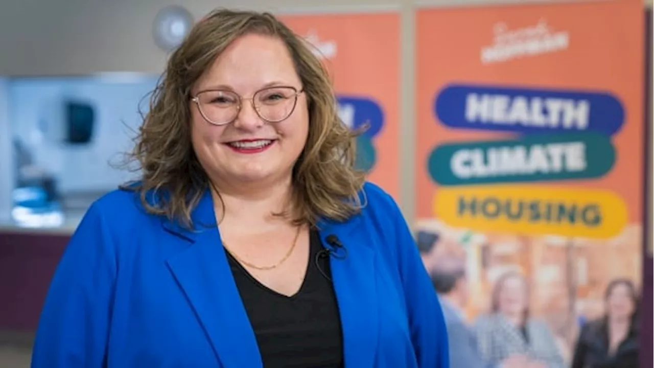 Sarah Hoffman third NDP MLA to join party leadership race