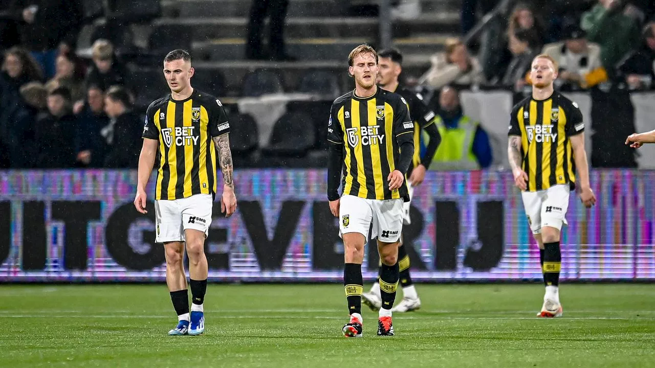 Vitesse dieper in problemen: tiental verspeelt 0-2-voorsprong tegen Heracles