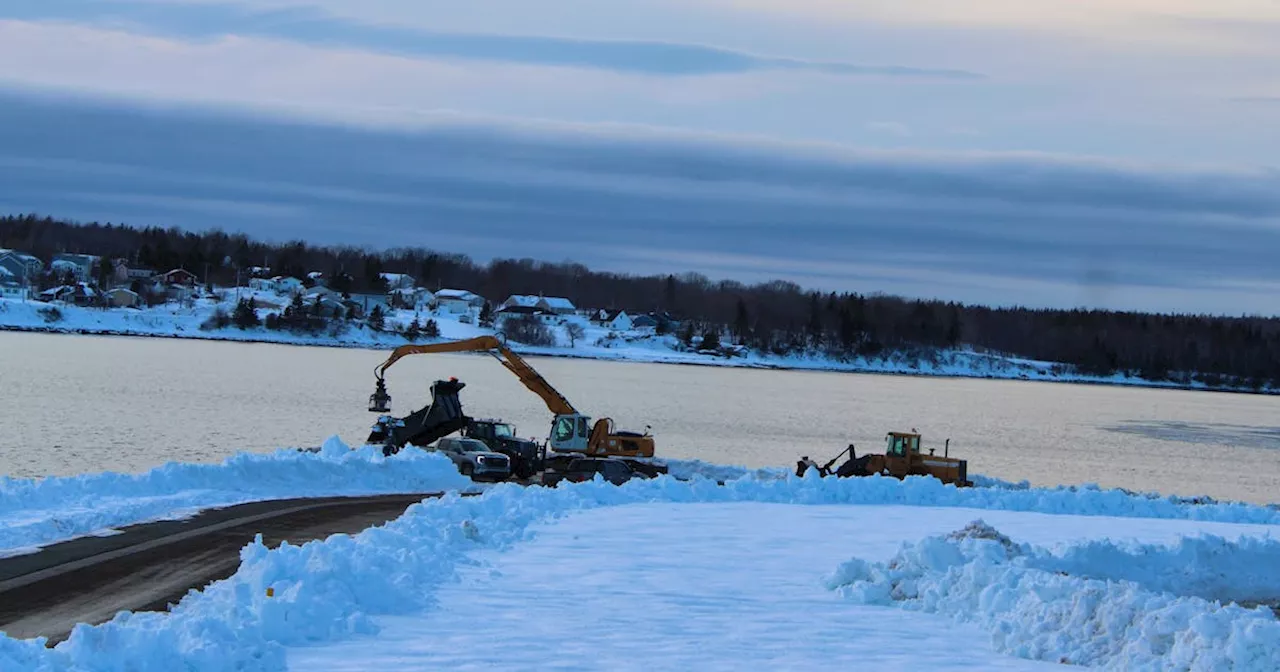 Snow removal: CBRM approved to dump snow in Sydney harbour, say officials