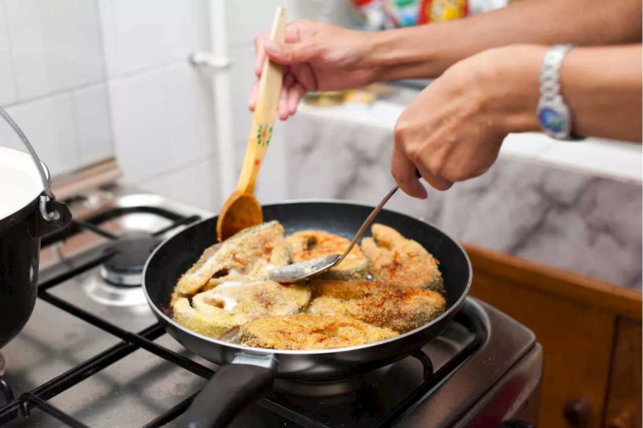 Menggoreng Menggunakan Minyak vs Air Fryer, Mana yang Lebih Sehat?