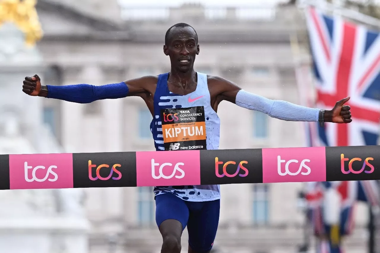 Kelvin Kiptum, recordman du monde du marathon, est mort dans un accident de voiture