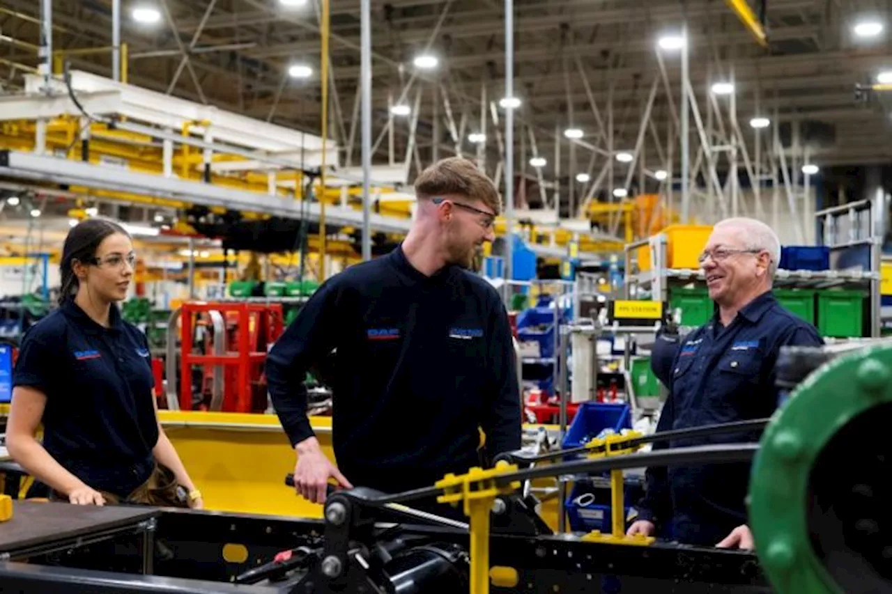 Leyland Trucks to take on 28 new apprentices