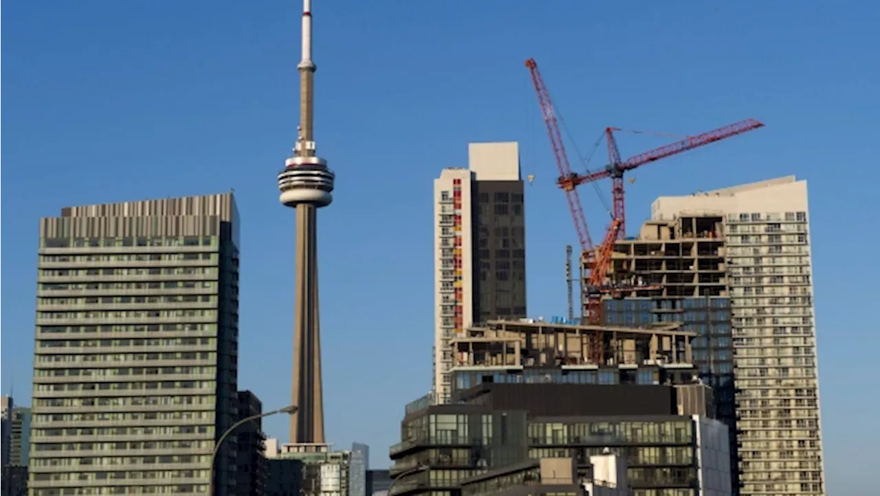 Housing prices expected to hit 'bottom' in Toronto this spring: report