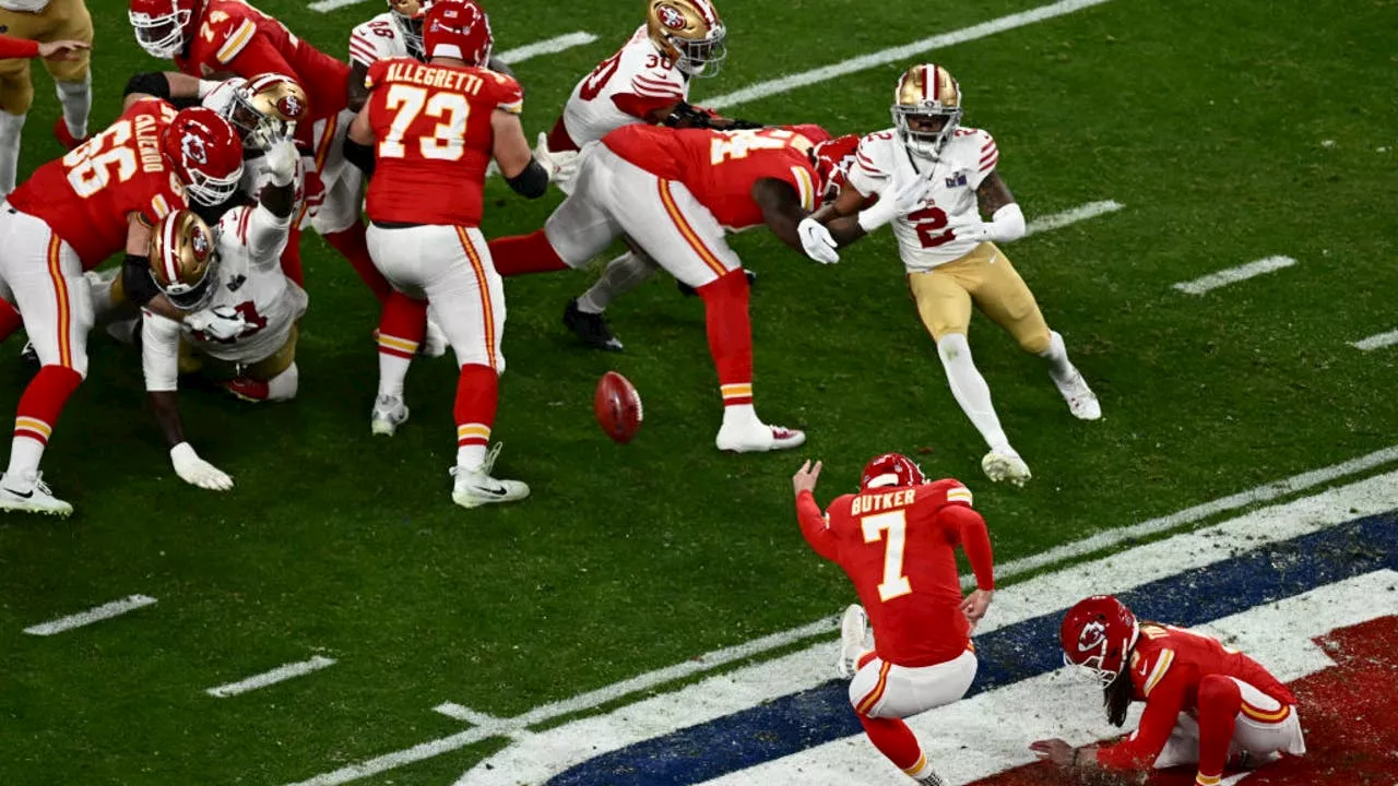 Super Bowl 2024: Chiefs, 49ers go into overtime 19-19