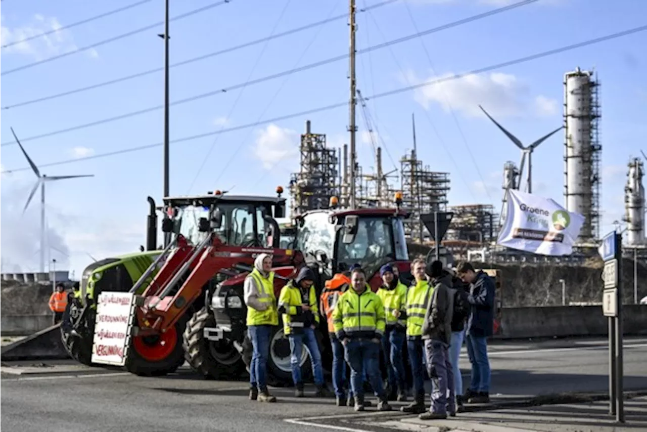 Boeren kondigen opnieuw acties aan in Antwerpse haven: oproep voor “algemene mobilisatie”