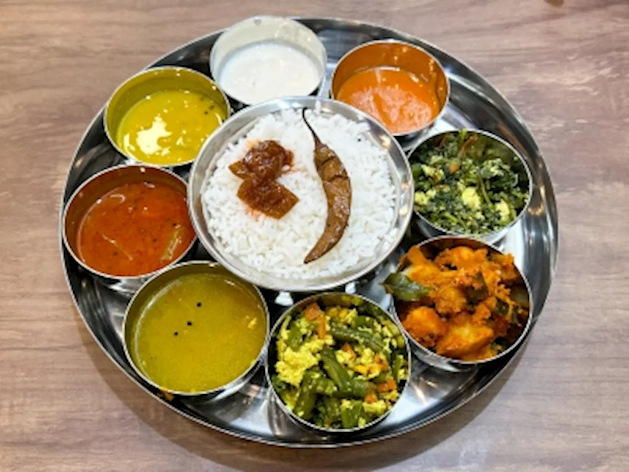 Subang Jaya's Star Bhavan serves up a satisfying vegetarian ‘thali’ meal with your selection of side dishes and a fragrant masala tea