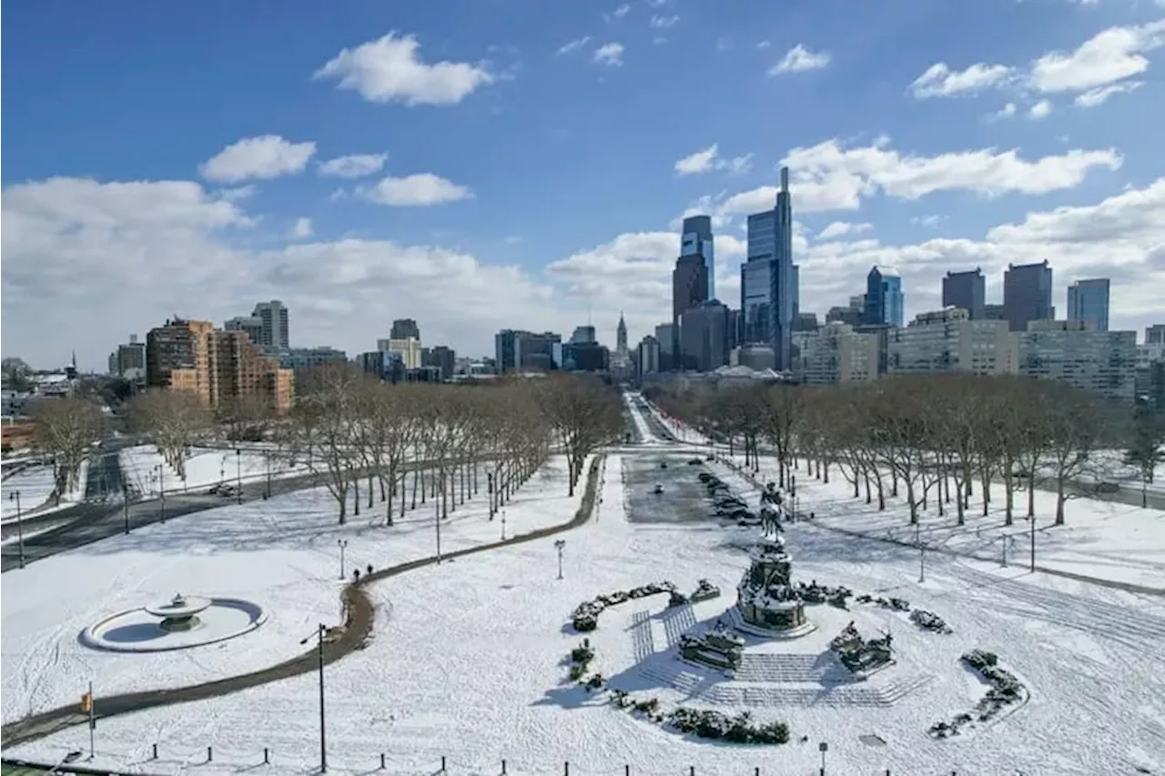 Heavy snow and gusty winds are expected for the morning commute Tuesday in the Philly region