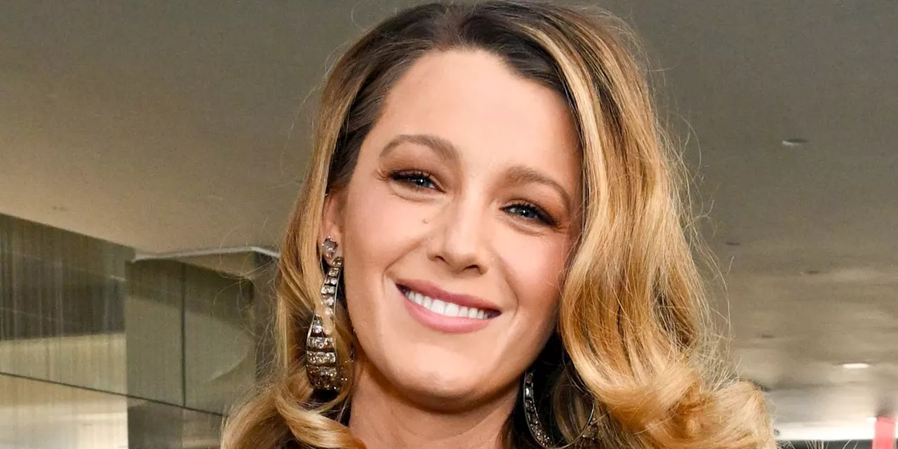 Blake Lively Paired the Perfect Boots With Her Giraffe-Print Set