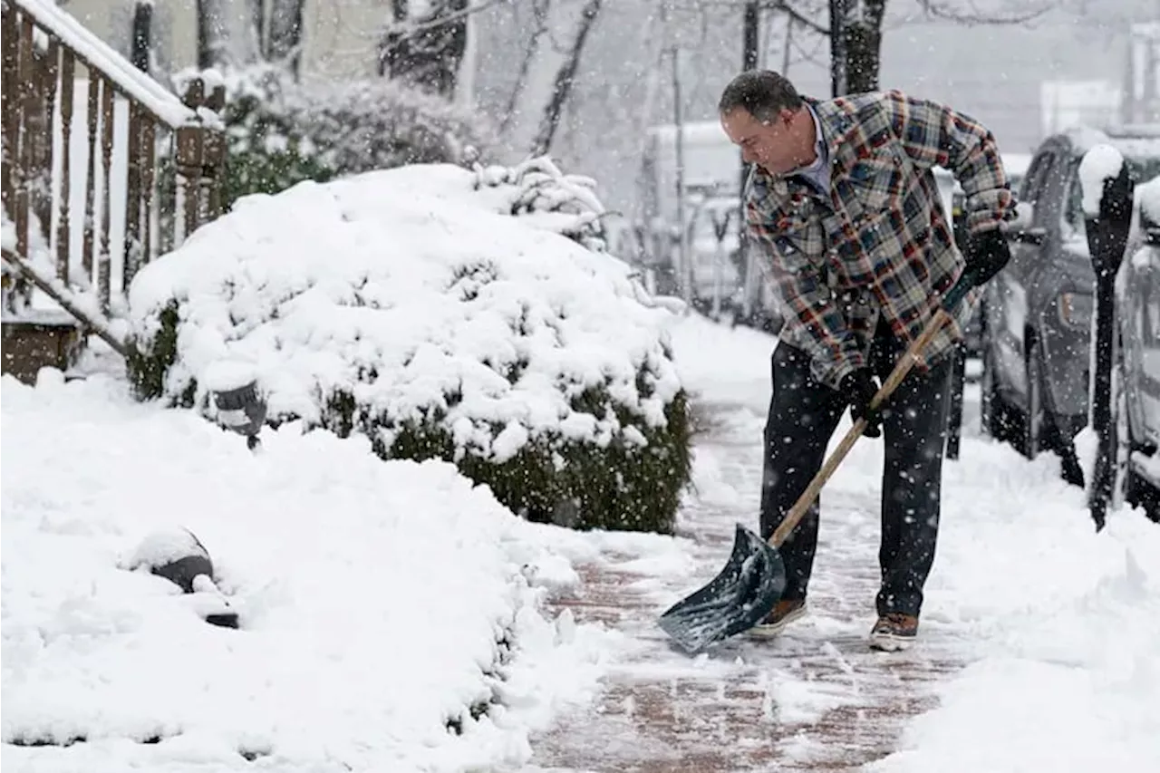 Snow in Philly expected to continue throughout the morning; more cold weather in the forecast