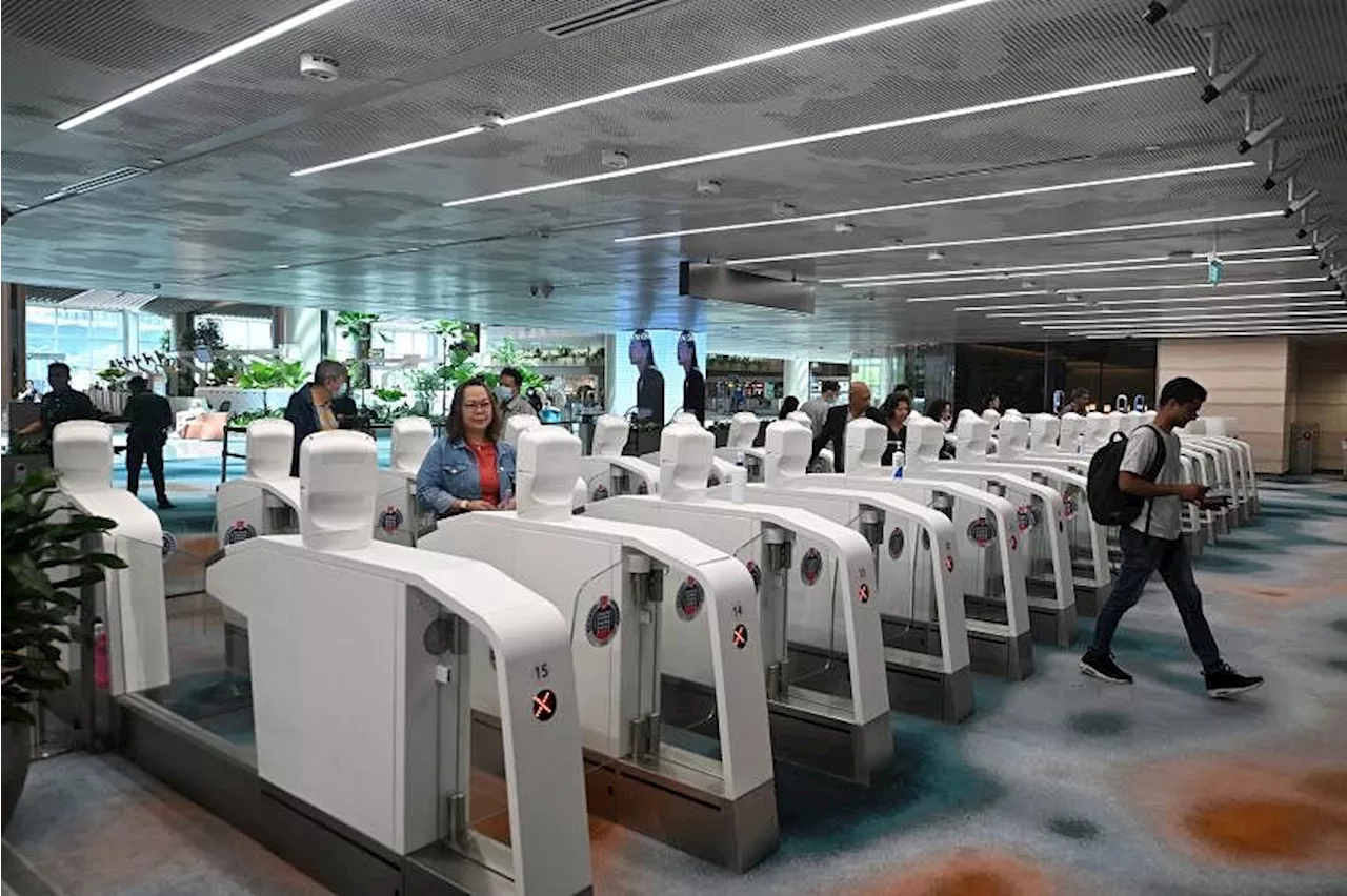 Singapore to Introduce Automated Lanes for Immigration Clearance