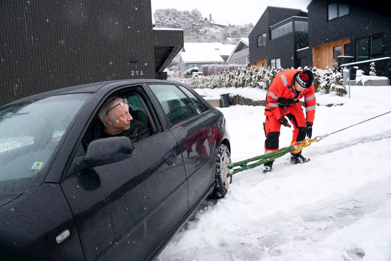 Taxinæringen i Stavanger sliter med utfordringer på grunn av dårlig føre