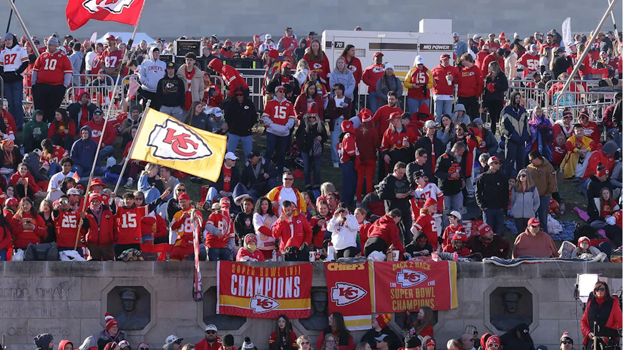 Multiple people injured after shots fired near Kansas City Chiefs' Super Bowl Parade