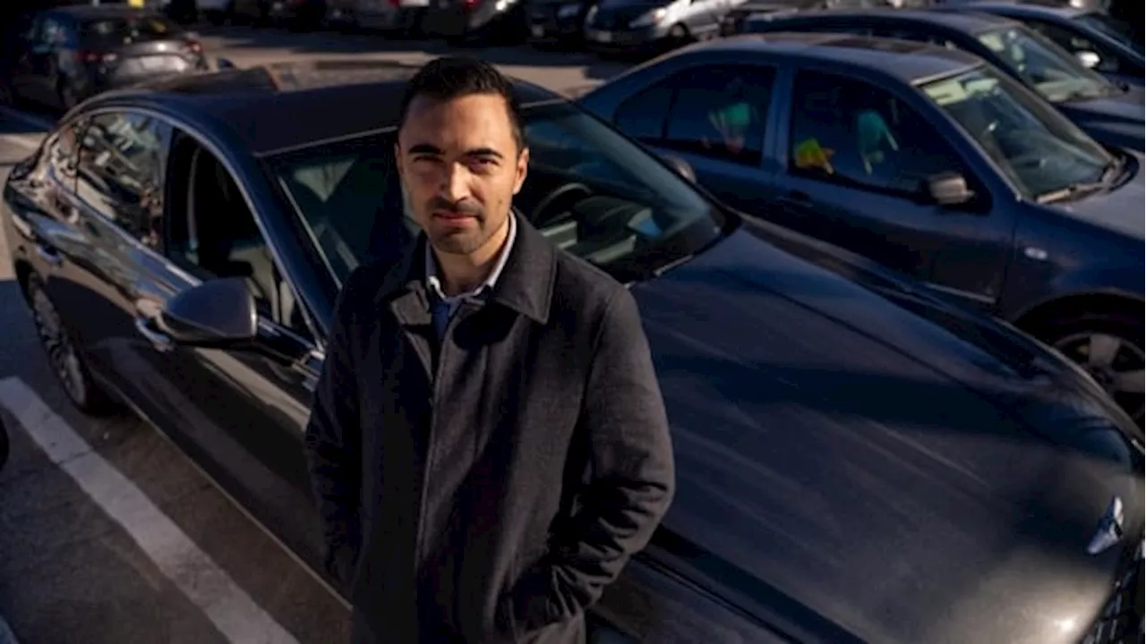 How 'forced financing' makes some car dealerships more money