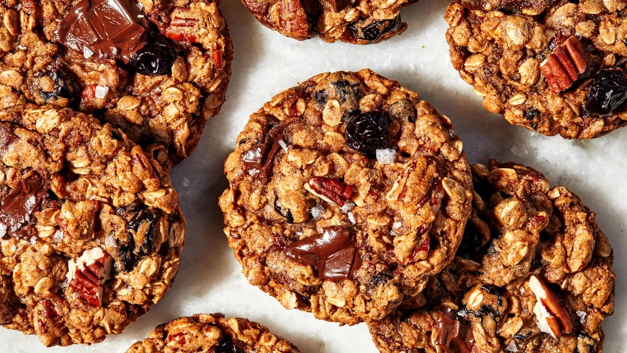 Gluten-Free Chocolate Chip Oat Cookies