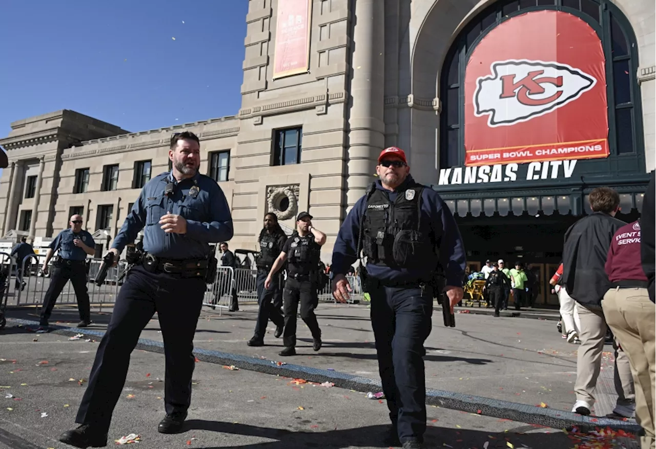 'Plusieurs personnes touchées' par des tirs lors de la parade du Super Bowl aux États-Unis