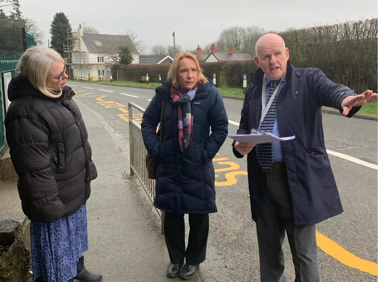 MP pledges to take on speeding issues at Weston Rhyn Primary