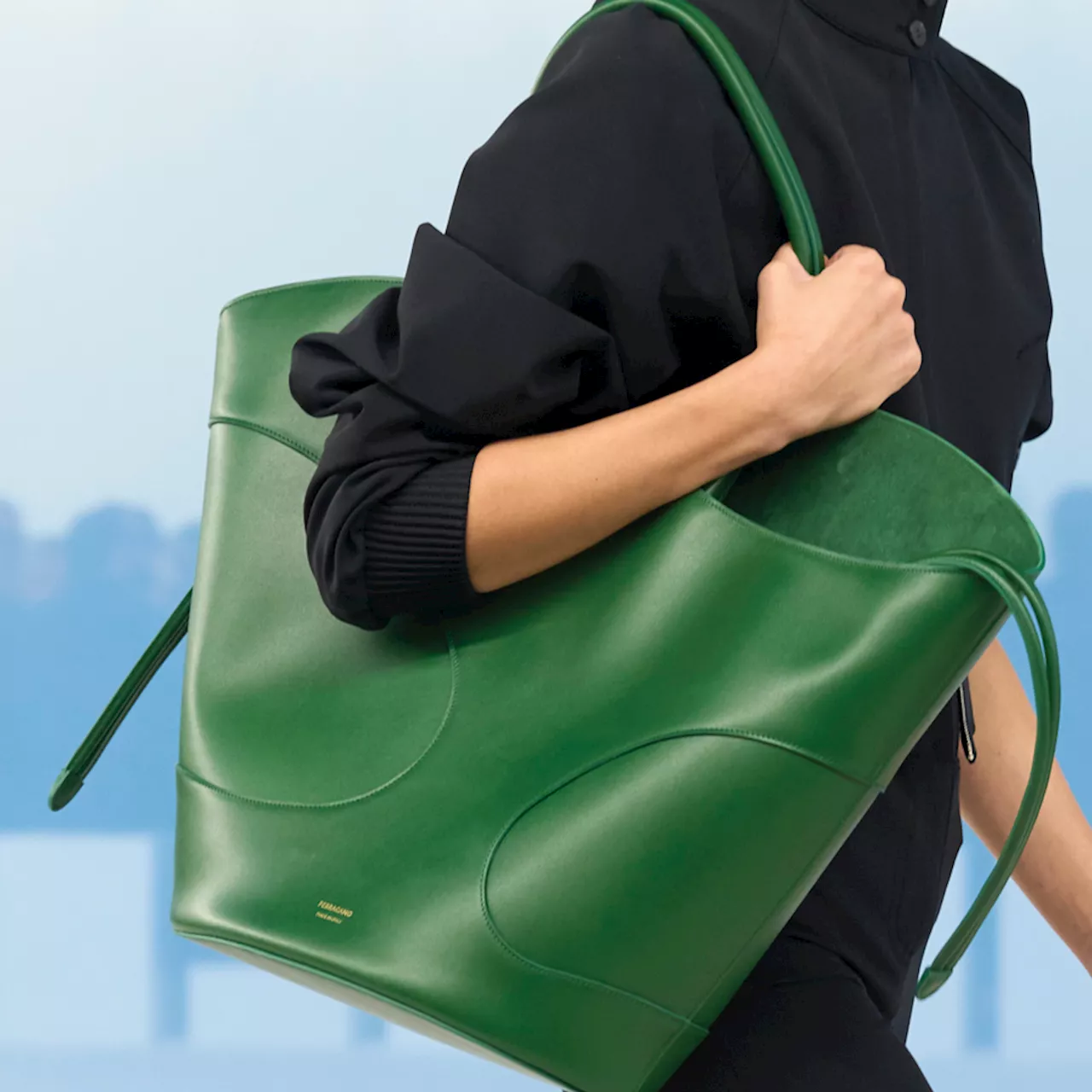 The XL Tote Bags You’ll Wear On Repeat