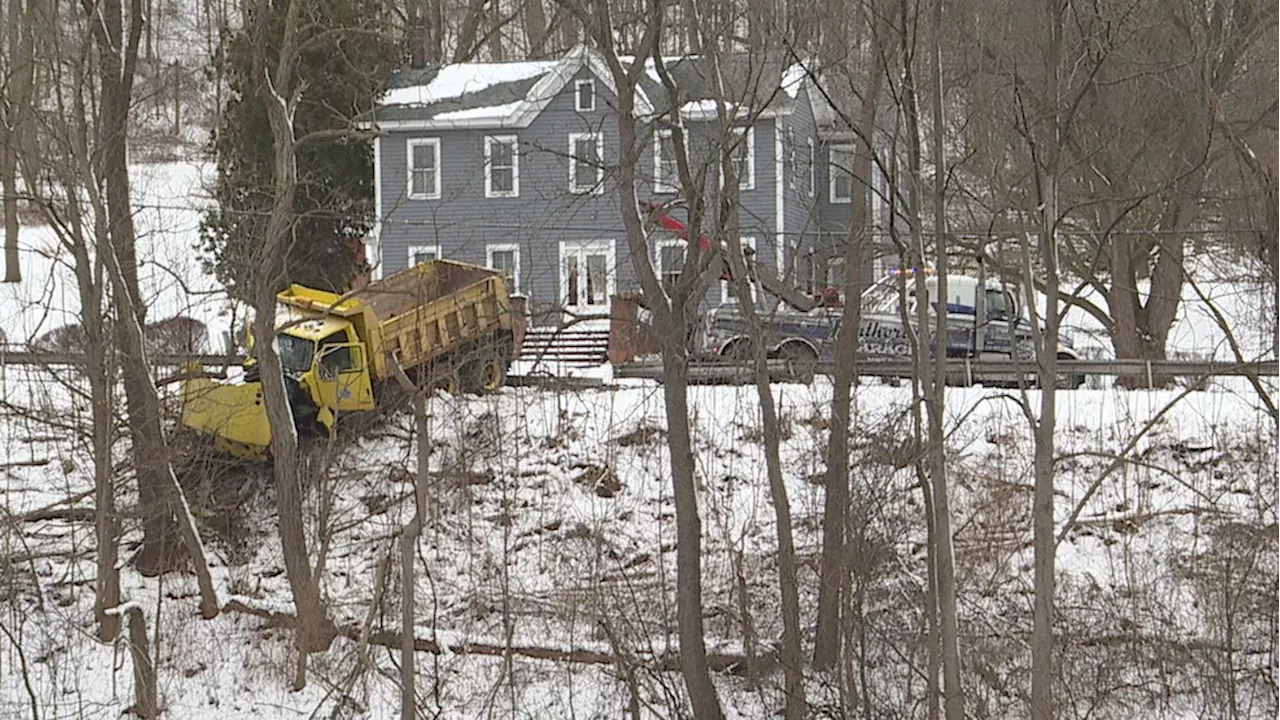 Report: Rochester woman killed in Wayne County crash involving Canal Authority truck