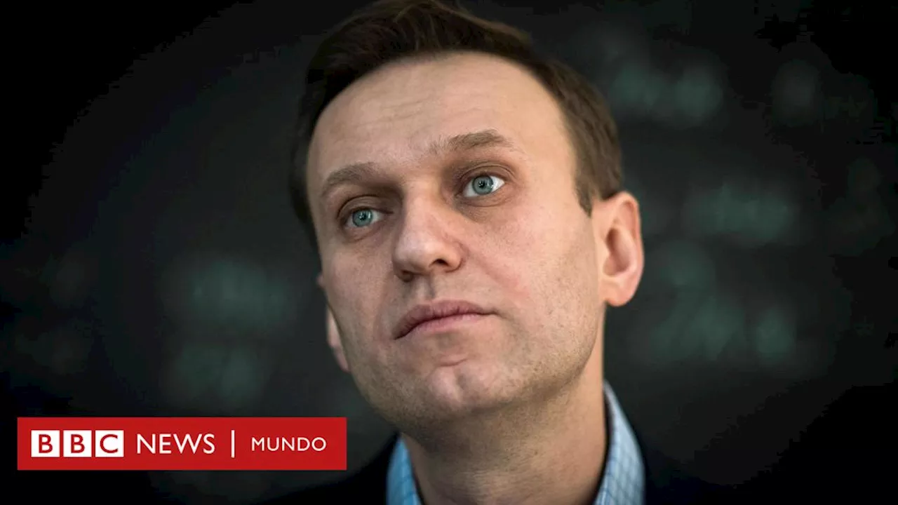 Alexei Navalny: muere en prisión el mayor opositor de Vladimir Putin en Rusia, anuncia el servicio penitenciario